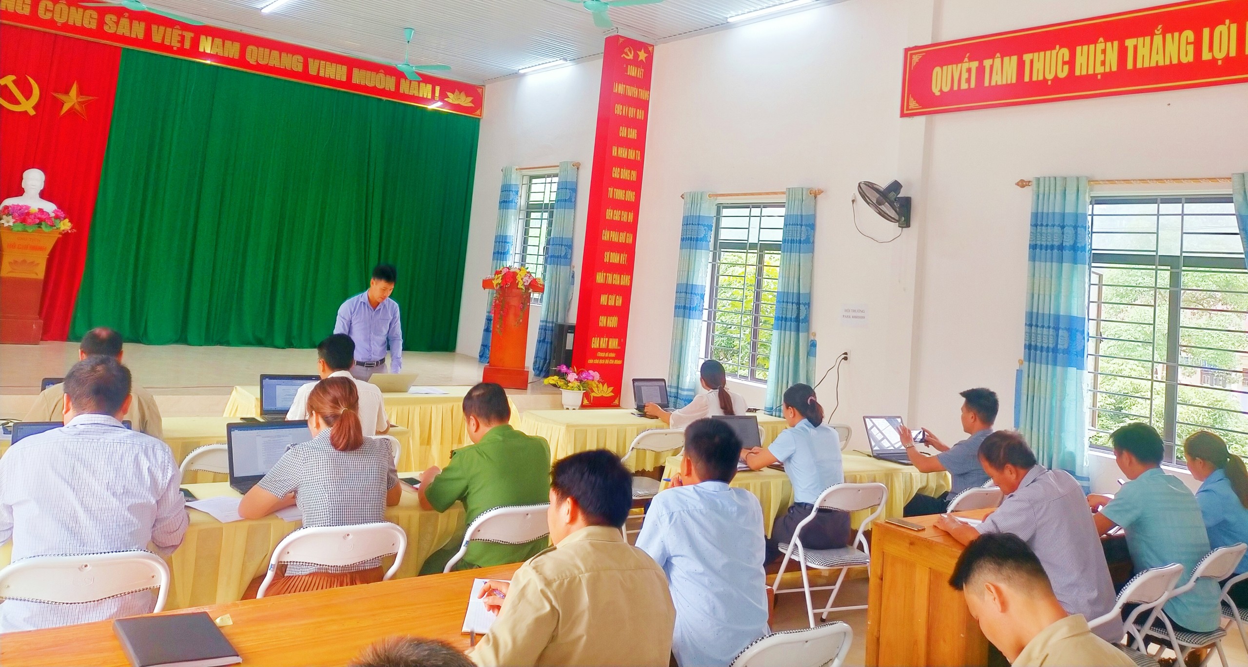 Hội đồng Nghĩa vụ Quân sự xã Việt Hồng tổ chức họp triển khai  Kế hoạch khám sơ tuyển quân năm 2024