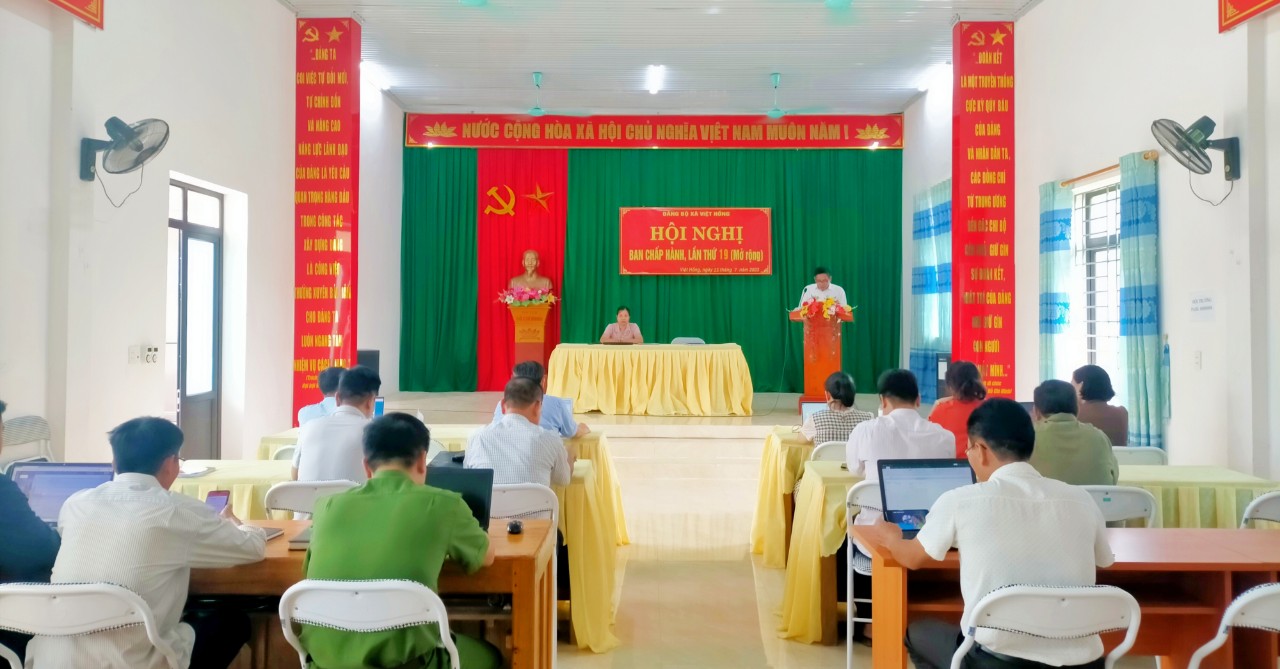 Hội nghị BCH Đảng bộ xã  Việt Hồng lần thứ 19 ( mở rộng)